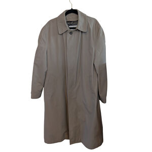 LONDON FOG Men's Tan Trench Coat, Zip Out Liner Size 40 Reg Maincoats